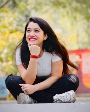 Piya Mangat Choudhary Instagram - “Sometimes your joy is the source of your smile, but sometimes your smile can be the source of your joy.” 😁🥰