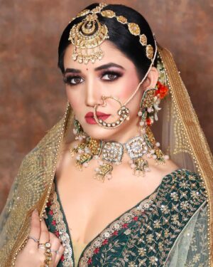 Piya Mangat Choudhary Instagram - MUA- @rakssalon ❤️❤️❤️