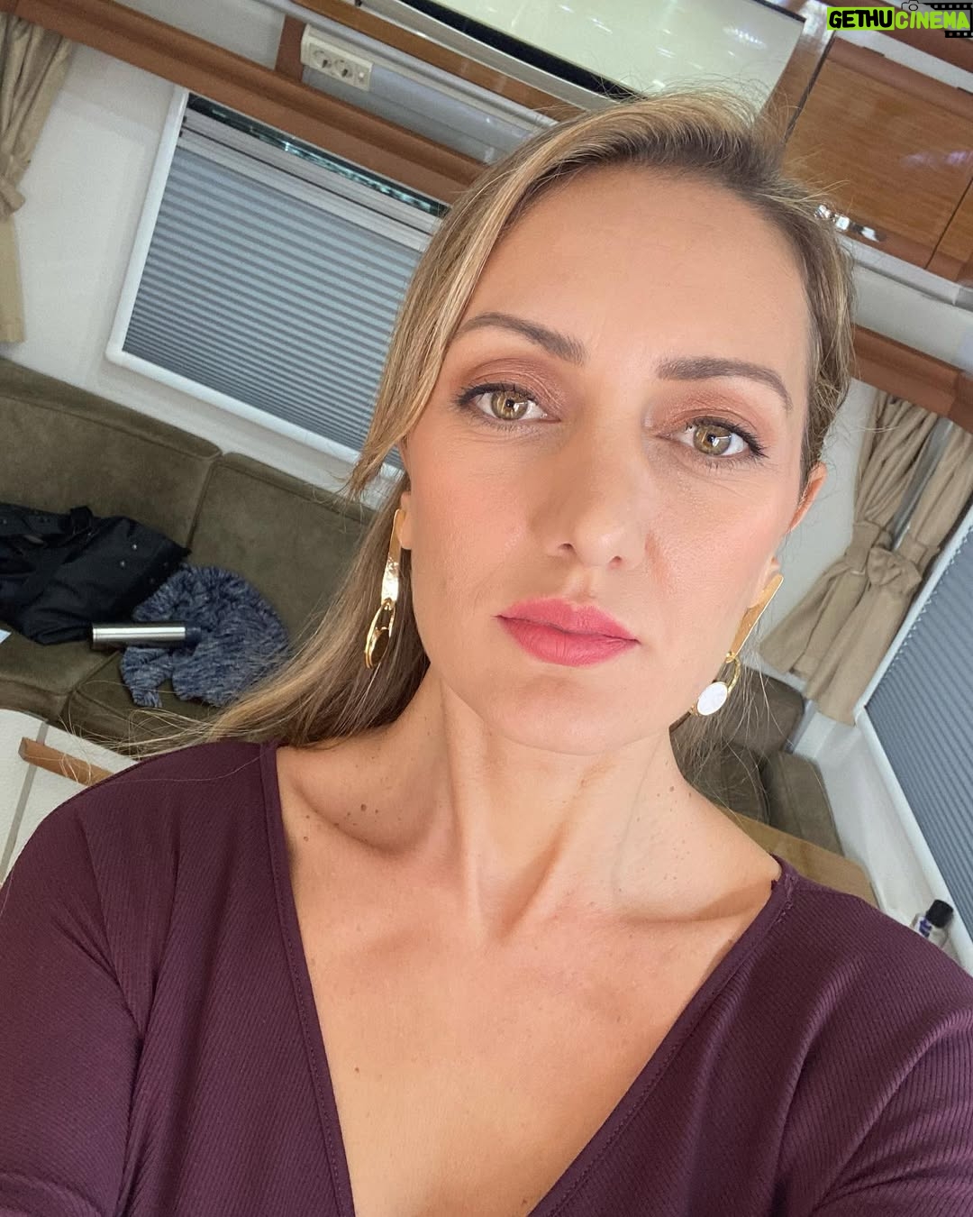 Pınar Çağlar Gençtürk - 2.8K Likes - Kafamdarollerdekarışık genelolarakkarışık