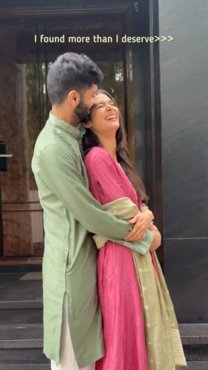 Pooja Bafna Instagram - Found the best. 🫶🏻 TAG AND SHARE THIS WITH YOUR BEST 🧡🧿
