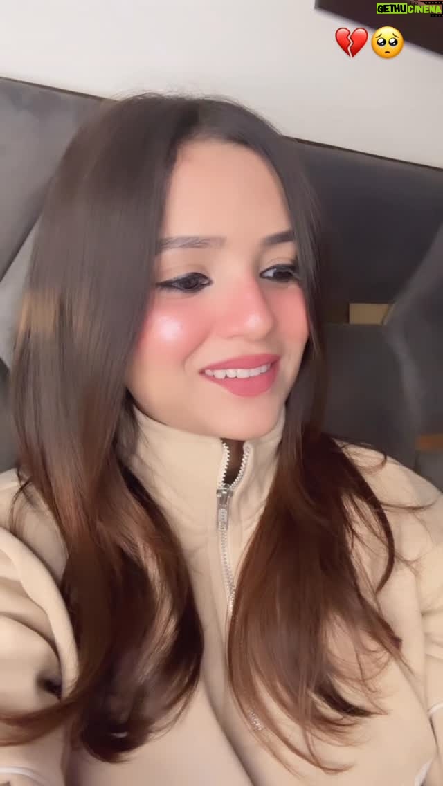 Pooja Rawat - 526 Likes - Kya khoob  bat kahi hai 💔🌹

#viral #comment #explore #instagram #trending