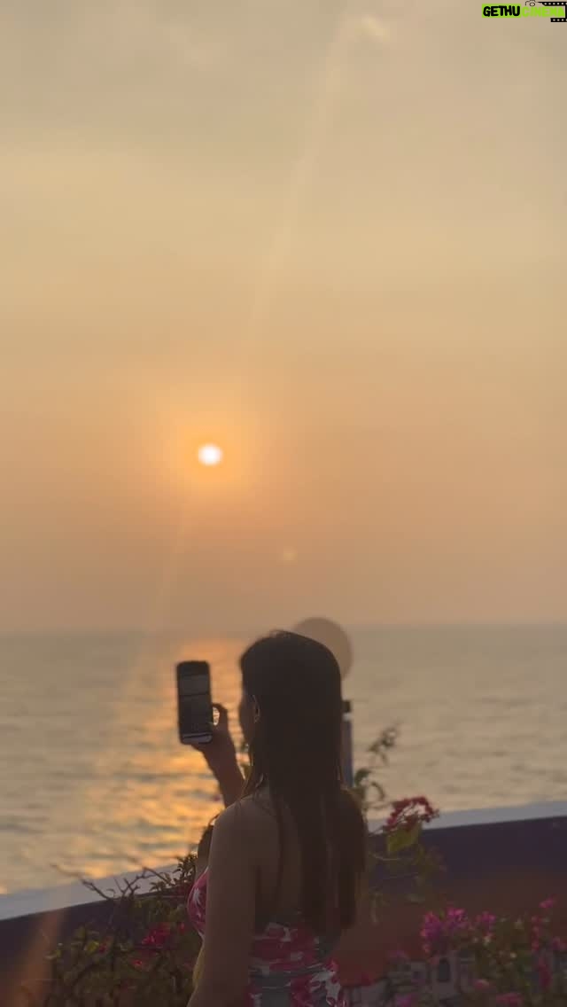Pooja Rawat - 769 Likes - 2025 bhi Gaya 🤣❤️🥃