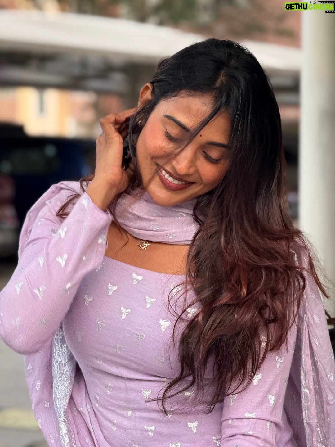 Poornima Ravi - 142.5K Likes - Chirikalle Penne Kalyaani 💜