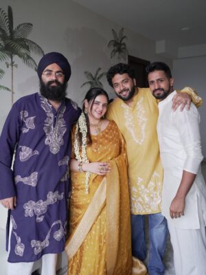 Prableen Kaur Bhomrah Instagram - Satyanarayan Katha for our new home🧿🧡
PKB’s outfit @kalkifashion
Rahul’s outfit @houseofkari.in