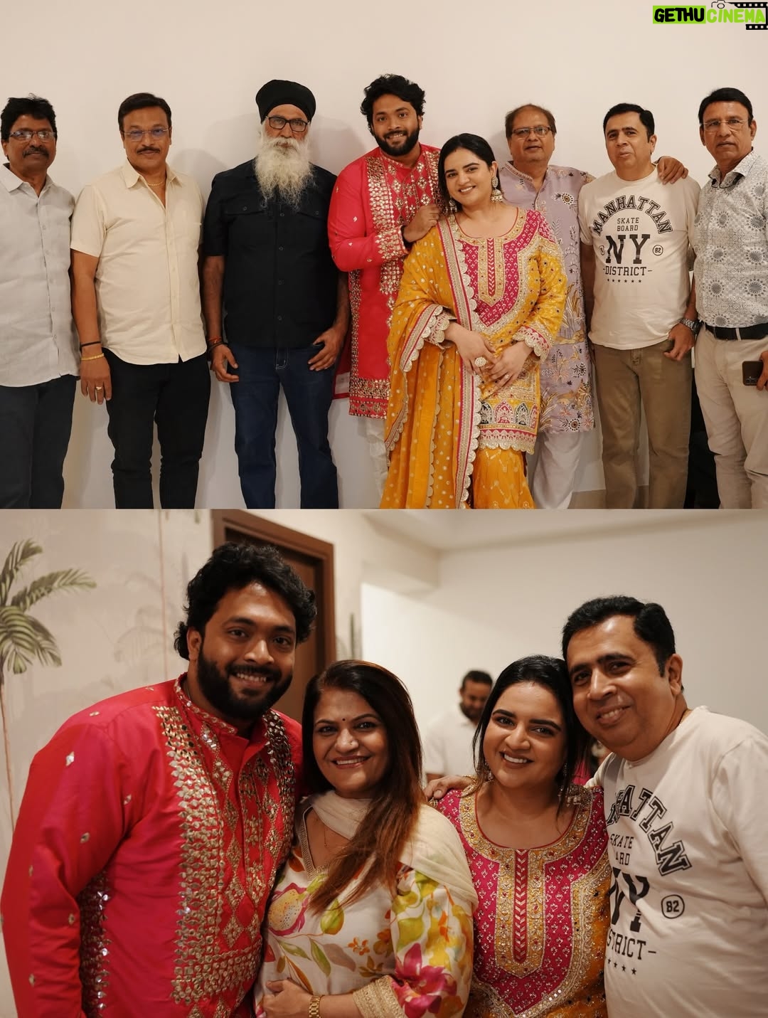 Prableen Kaur Bhomrah - 31.5K Likes - Our house warming done the perfect way!
Sukhmani Sahib path with family & friends ♥️🙏🏻

My outfit @bmbywear 
Rahul’s outfit @maharana.india 
Jewellery @ishkaara_ 

#housewarming