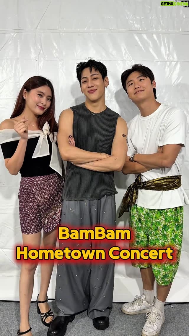 Praepetch Udomsartporn - 15.7K Likes - recap BamBam Hometown Concert🎡🌺🎉 ชอบโชว์เปิดมากๆๆๆ

#อัครเดช #thesocialwarrior #ซองวอนอัครเดช #BamBam #bambamhometownconcertday1