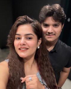Actress Pragati Tiwari HD Photos and Wallpapers October 2024