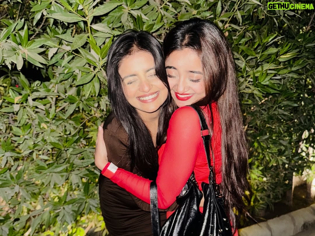 Pranjali Singh - 1.8K Likes - Random Photo dump from udaipur because I am still not over it 
The 12th picture is the mood guys 🐨
Also we are drinking appyfiz mumma