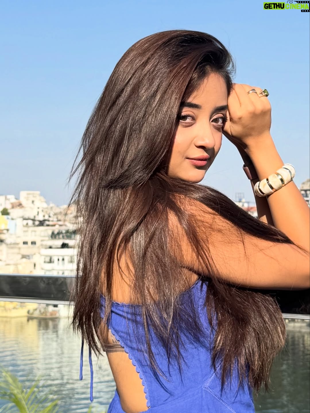 Pranjali Singh - 5.2K Likes - Precisely what I needed ! 
Udaipur you are beyou-tiful 😉 

[udaipurdiaries, mood, travel, vacation, bluedress, lakeside, Udaipur]
#udaipurdiaries #mood #portrait #udaipur #lakeside #bluedress