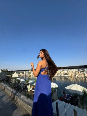 Pranjali Singh Instagram - Precisely what I needed ! 
Udaipur you are beyou-tiful 😉 

[udaipurdiaries, mood, travel, vacation, bluedress, lakeside, Udaipur]
#udaipurdiaries #mood #portrait #udaipur #lakeside #bluedress
