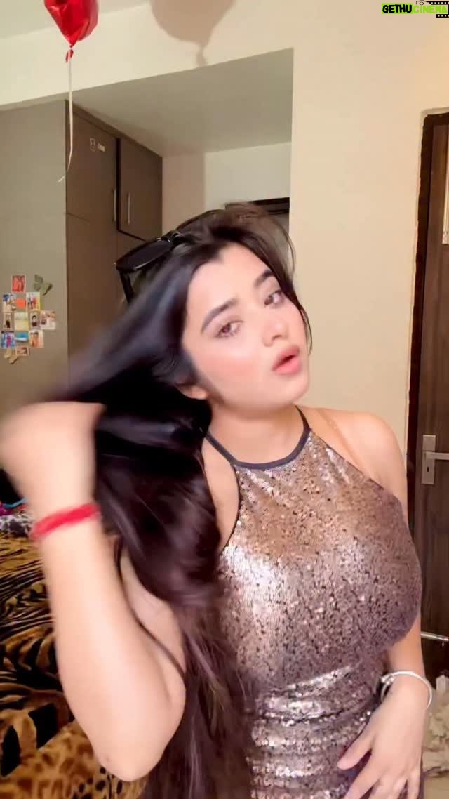 Pratiksha Kant - 4.5K Likes - Saiyaan ji🔥

@vilish_naneriya