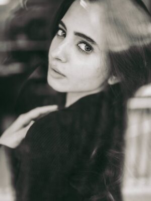 Preethi Asrani Instagram - 🐚
.
.
📸: @portraitsbylokesh