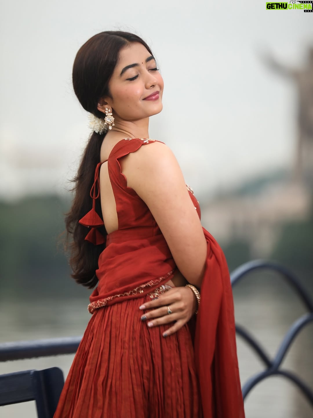 Preethi Pagadala - 57.5K Likes - 🐘 Andariki Happy Vinayaka Chavithi 🐘
.
.
.
.
.
📸: @portraits_by_jan 
👗: @shivanimacharlalabel 
💎: @amyrasilver 
🧍🏻‍♂️: @krishna_22.77