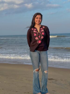 Preethi Pagadala Instagram - Mentally always at a beach 🫠🌊
