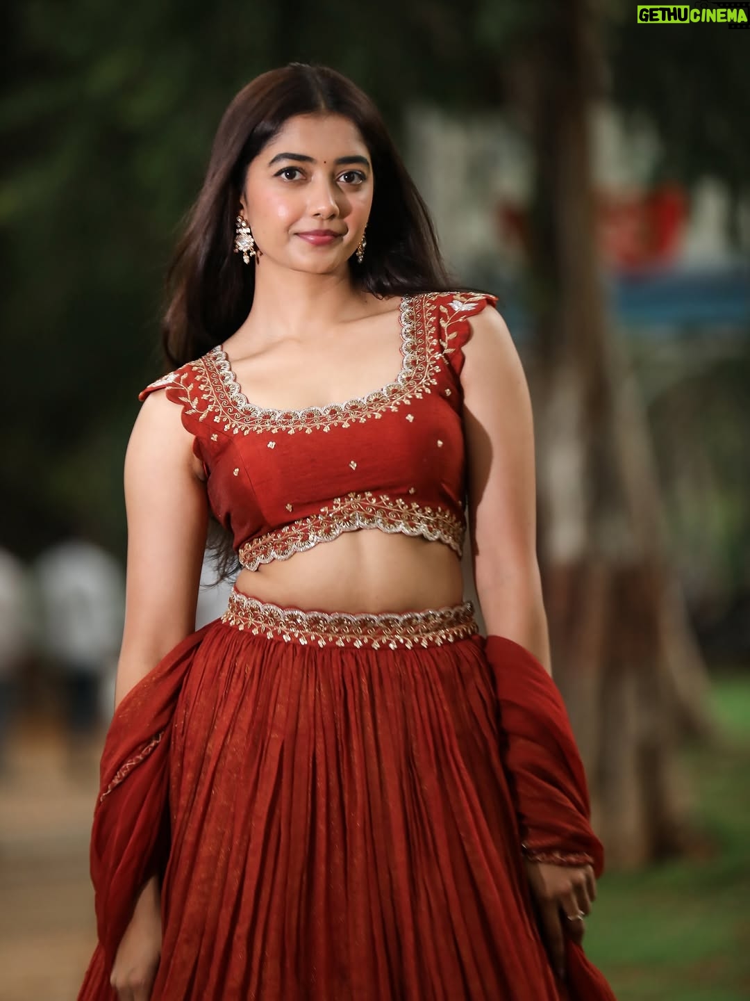 Preethi Pagadala - 57.5K Likes - 🐘 Andariki Happy Vinayaka Chavithi 🐘
.
.
.
.
.
📸: @portraits_by_jan 
👗: @shivanimacharlalabel 
💎: @amyrasilver 
🧍🏻‍♂️: @krishna_22.77