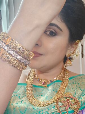 Preethi Sanjiv Instagram - ,❤️❤️❤️ ... 
Jewels from @harshianbu_jewels 
Harshianbujewellery 
Shop no. 3, smt hanumakka Patel ramaiah malige kothanur, kothanur post, hennur bagalur main road Bangalore 560077 
Ph: 9840110372