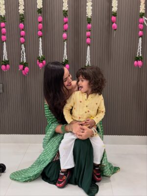 Prerna Malhan Instagram - Mandatory Bhai Dooj Post ✌🏼❤️🥹