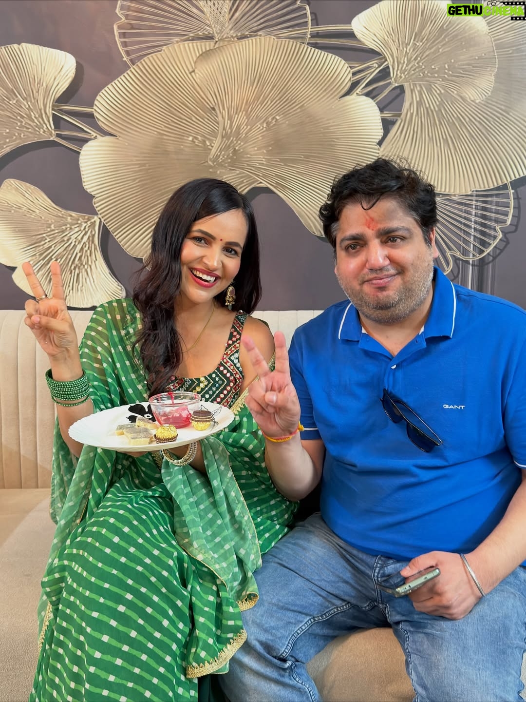 Prerna Malhan - 1 Million Likes - Mandatory Bhai Dooj Post ✌🏼❤️🥹