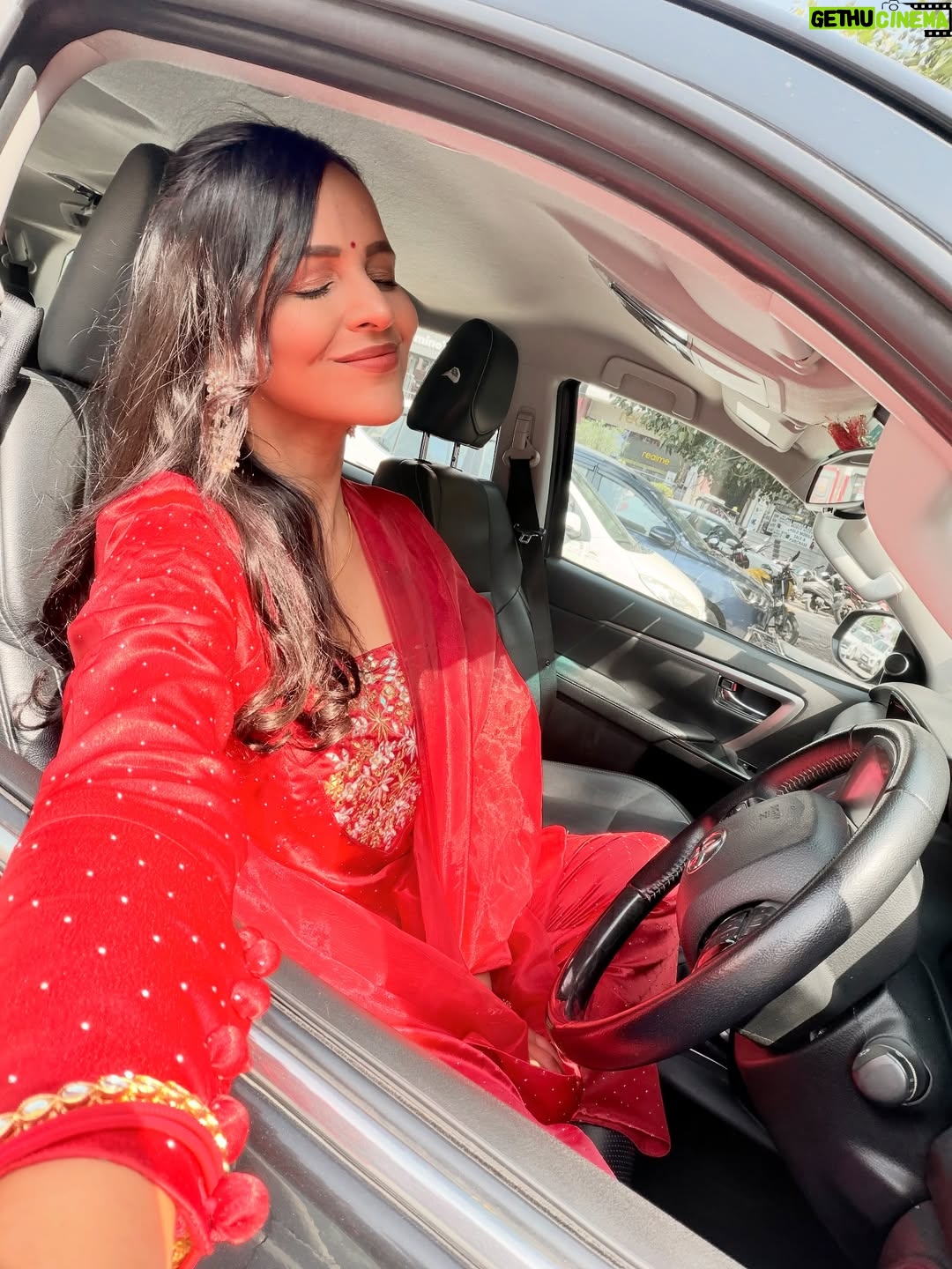Prerna Malhan - 762.2K Likes - 🌙
