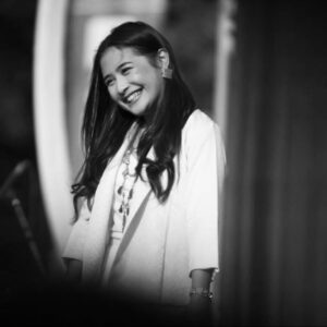 Prilly Latuconsina Instagram - 2016 ternyata udah 10 tahun yang lalu yaa? #throwback2016