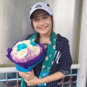 Prilly Latuconsina Instagram - 2016 ternyata udah 10 tahun yang lalu yaa? #throwback2016