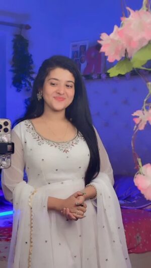 Princess Rose Instagram - Kamon hobe amar 🕊️🫠🫣
