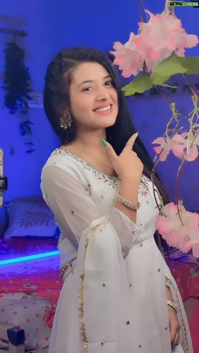 Princess Rose - 18.6K Likes - Ami tomar preme pore ❤️