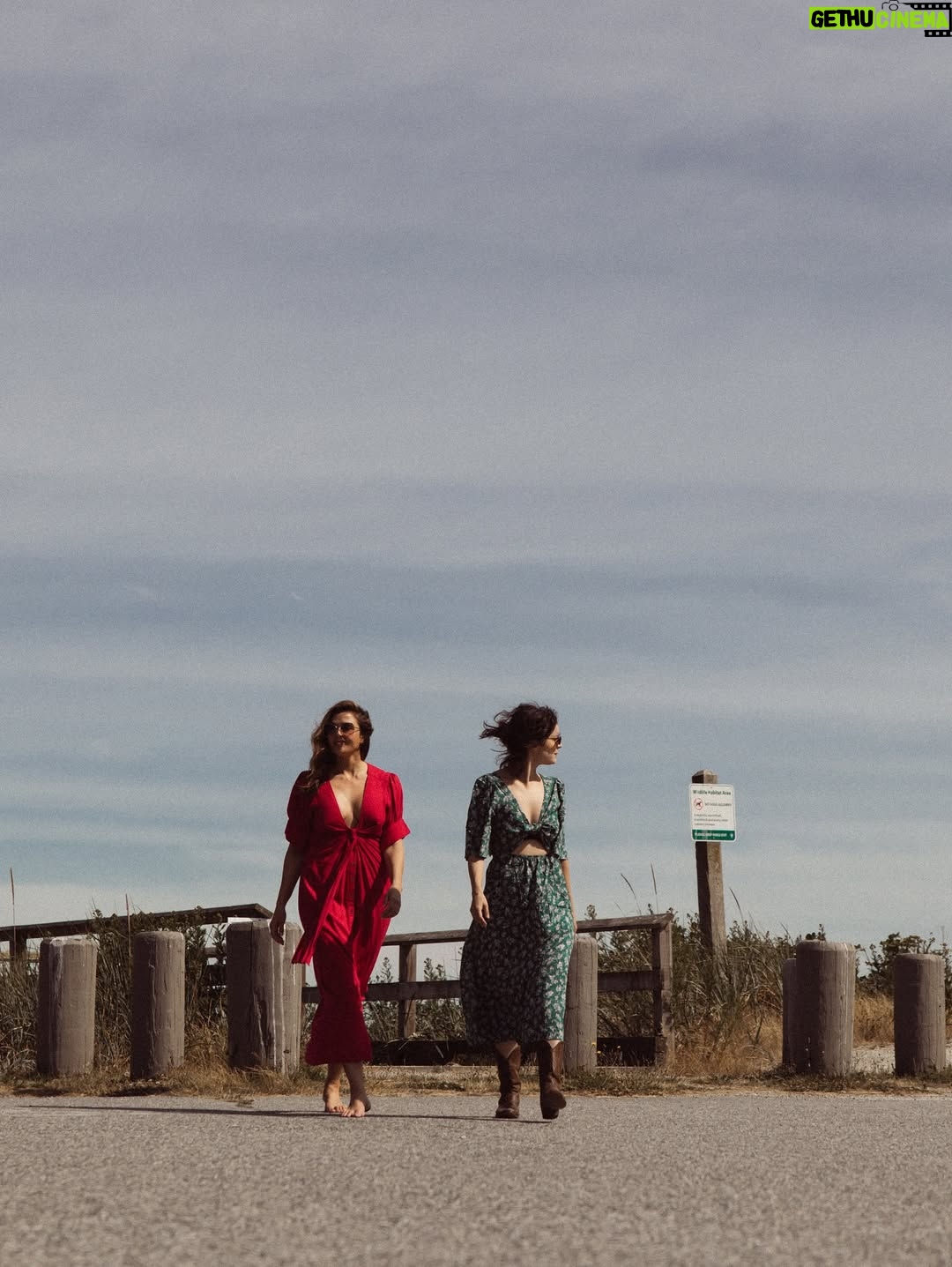 Priscilla Faia - 1.4K Likes - These two beauties are creating something really special for the acting community… check out the @liberatedactressplayground to see what they are cooking up. ❤️✨

@aliyahobrien / @priscillafaia