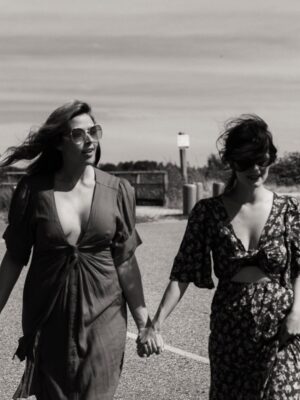 Priscilla Faia Instagram - These two beauties are creating something really special for the acting community… check out the @liberatedactressplayground to see what they are cooking up. ❤️✨

@aliyahobrien / @priscillafaia