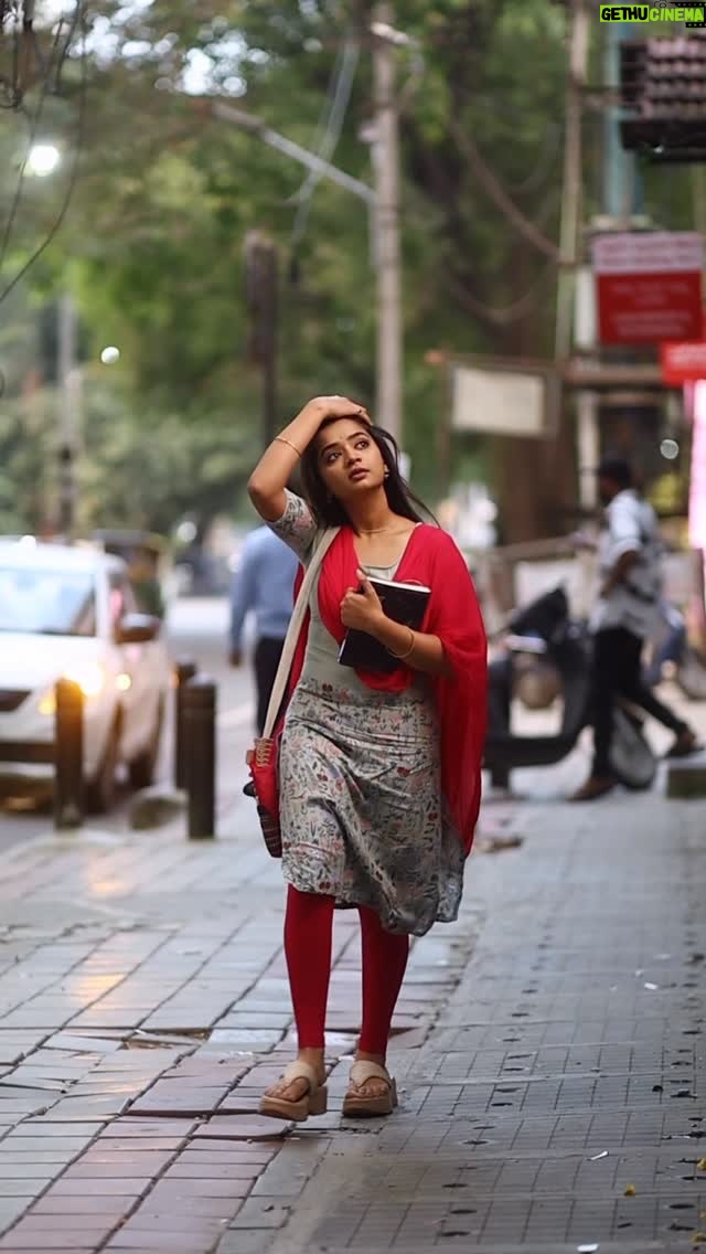 Priya J Achar - 68.5K Likes - 🌈ಒಂದು ಸಂಜೆ🫣♥️
.
.
.
.
ಎಲ್ಲರಿಗೂ ಶುಭ ಸಂಜೆ ⛅️
.
.
📸 @akshay_bsa_official 
.
.
#priyajachar