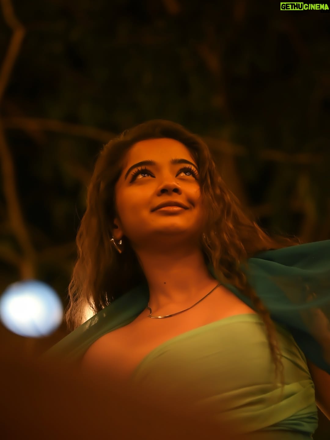 Priya J Achar - 28.1K Likes - ನನಗಿಲ್ಲ ಪ್ರೀತಿ ಹೊರತು ಇನ್ಯಾವ ಆದಾಯ🫣♥️
.
.

@sidmoolimani 🫠❣️🧿
.
.
.
Captured by 📸 : @__believer ma fav🥰 thaaaankuuuu😌