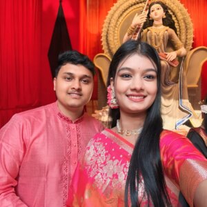 Priya Mitra Instagram - শুভ সরস্বতী পূজা🥰✨