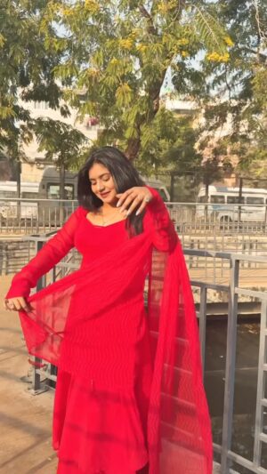 Priya Rathore Instagram - ❤️❤️ 

@priyaa_rathore_official 

#reel #reelitfeelit #instagram