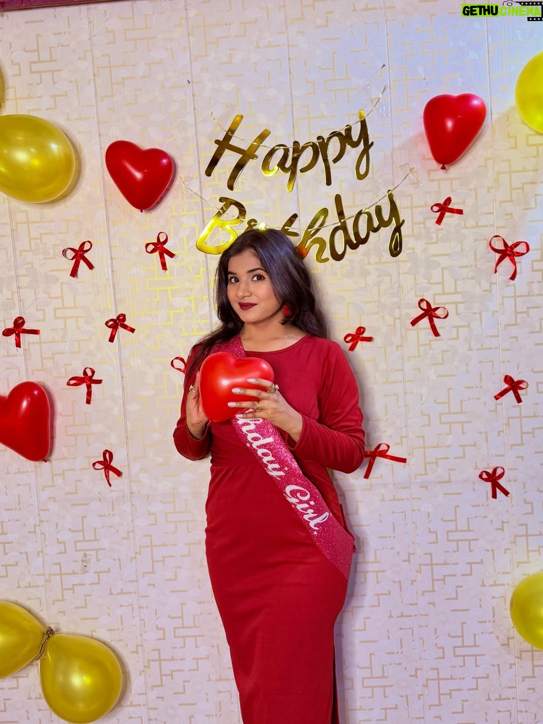 Priya Rathore - 1.7K Likes - Happy birthday to me 🎂 ❤️