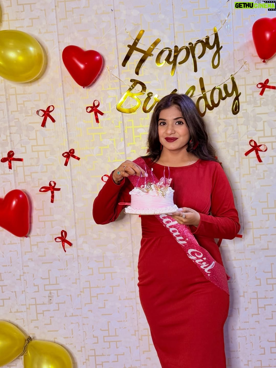 Priya Rathore - 1.7K Likes - Happy birthday to me 🎂 ❤️