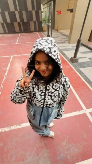 Priya Tiwari Instagram - Banku bhaiya ššš. @priya_a08
#viralvideos #instagram #reelsinstagram #explore #share priyafammm tranding reelsvideo viral share tag mr_sachin08 love sad