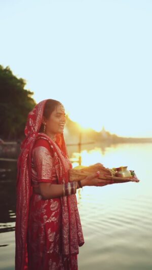 Priya Tiwari Instagram - Bolo Chhathi maiya ke Jai š @priya_a08 @mr_sachin08
#viralvideos #instagram #reelsinstagram #explore #share #priyafammm #tranding #reelsvideo #viral #share #tag #mr_sachin08 #love #sad