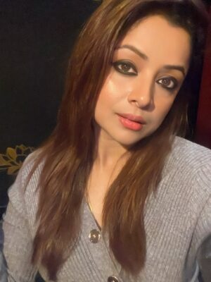 Priyanka Bharali Instagram - She’s the moment...!!

#priyankabharali #priyankabharaliofficial #priyankabharalifanclub #thankfulgratefulandblessed #❤🧿