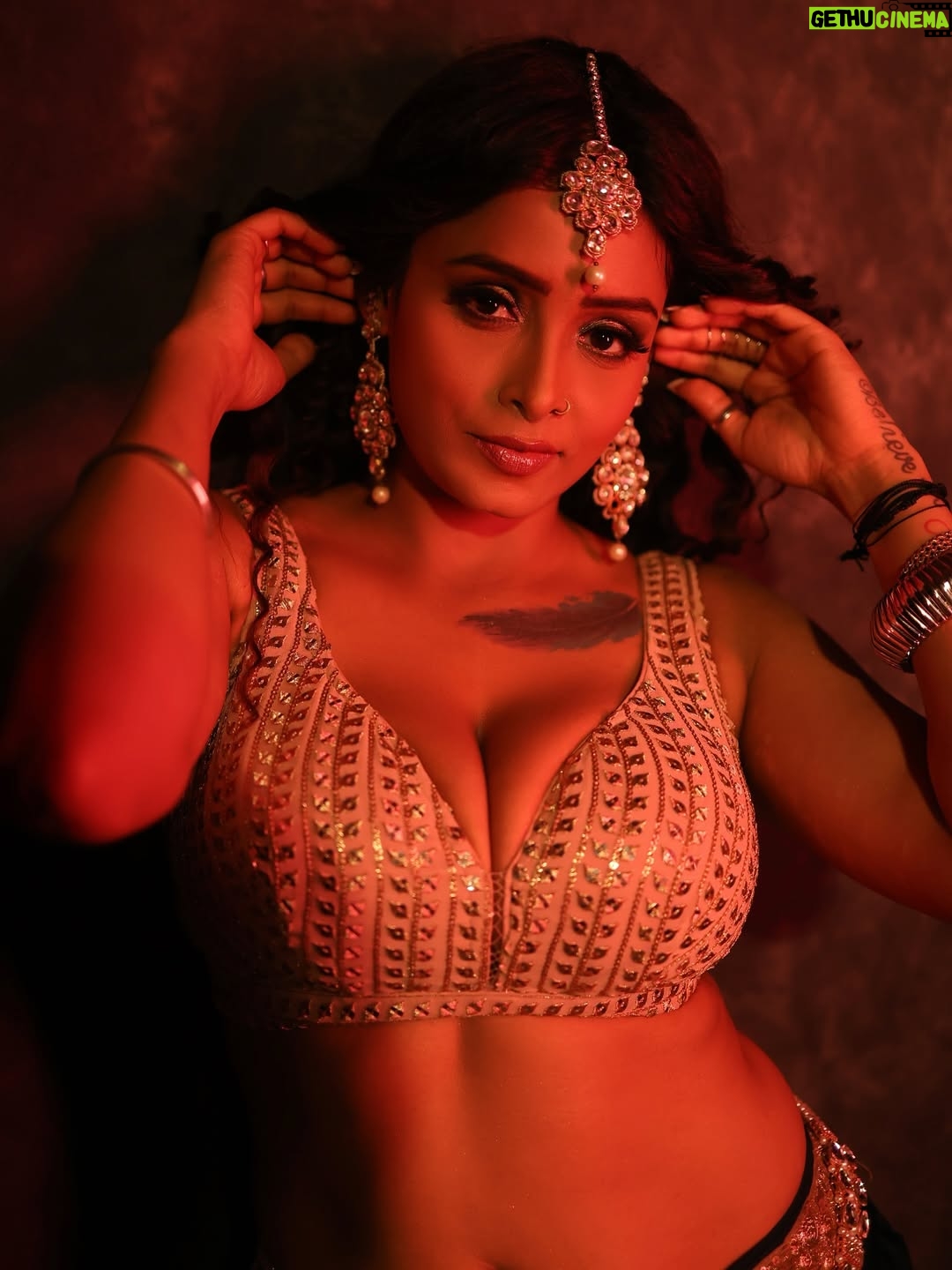 Priyanka Chaurasia - 14.2K Likes - Jadoo💣💥
.
#piikuuuu #only #bomb #blast