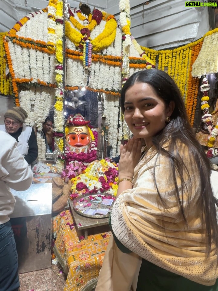 Priyanka Diwate - 7.6K Likes - Navin Varshachi Suruvaat - Aata Najar Lavranyanchi Vaat 🕉️🫶 #kaalbhairavmandirujjain🚩🙏❣️ #kaalbhairav #ujjain #2026 

My Warm Thanks to : @abhijeet_chaturvedi_10