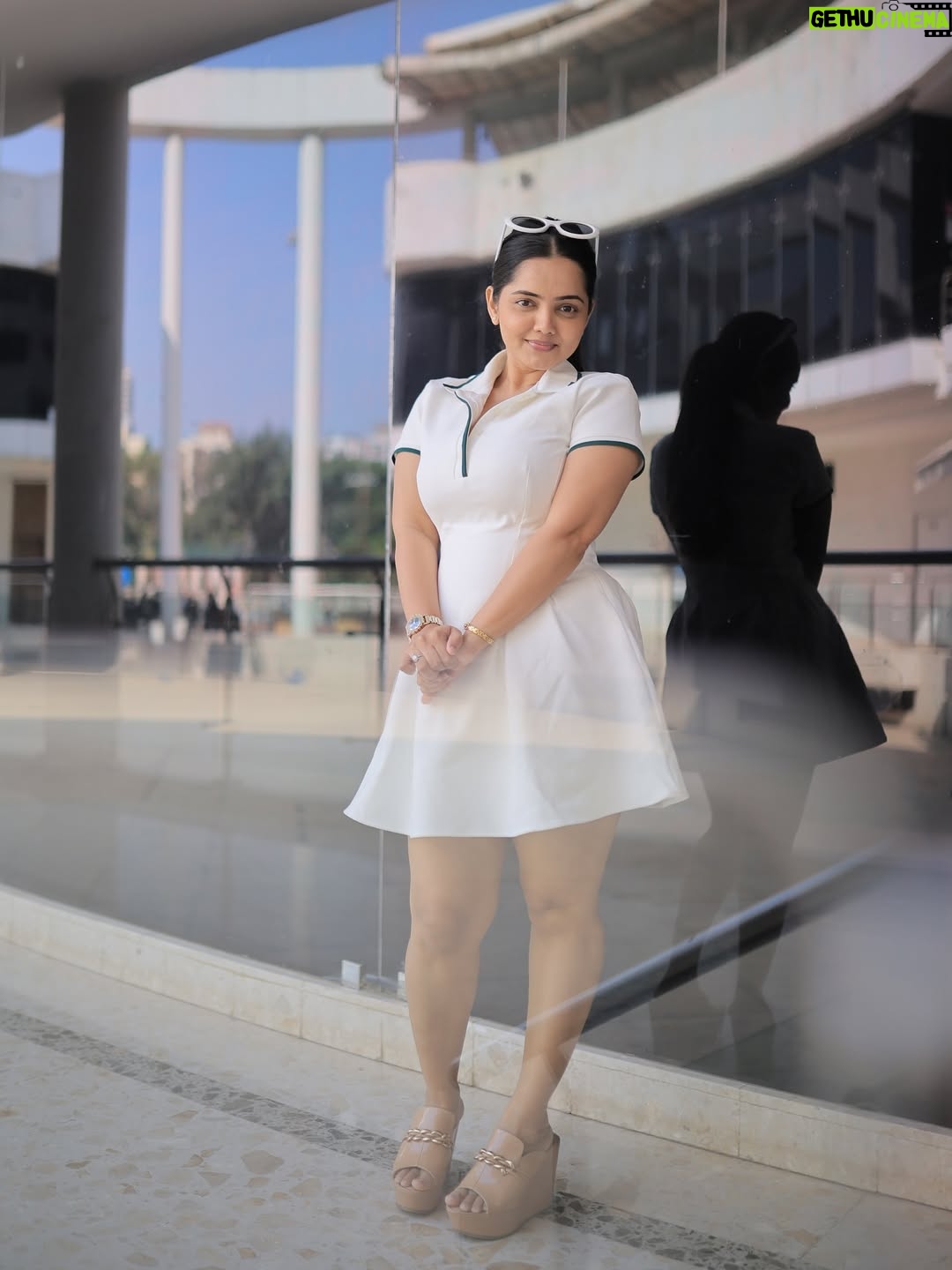 Priyanka Diwate - 7.2K Likes - Can’t select any one , so posted every click 🫶🌸
#confident #businesswomen #women