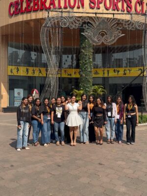 Priyanka Diwate Instagram - November 2025 ( pura saal khatam hone aya) 🫣( memories to remember 🫶) 

1 : Me flaunting at fashion show event 
2: Mansa devi 
3: Proud moment of Psd 
4: psd students 
5: Pav bhaji at legume 
6: shopping 
7: Out for food 
8: Biryani day 
9: Just me confused 
10: got scared 
11: Deep mohotsav in Ganges 
Continued by the 1st class visit ( for the 1st time) 
12: a self love shot while a brand shoot #november