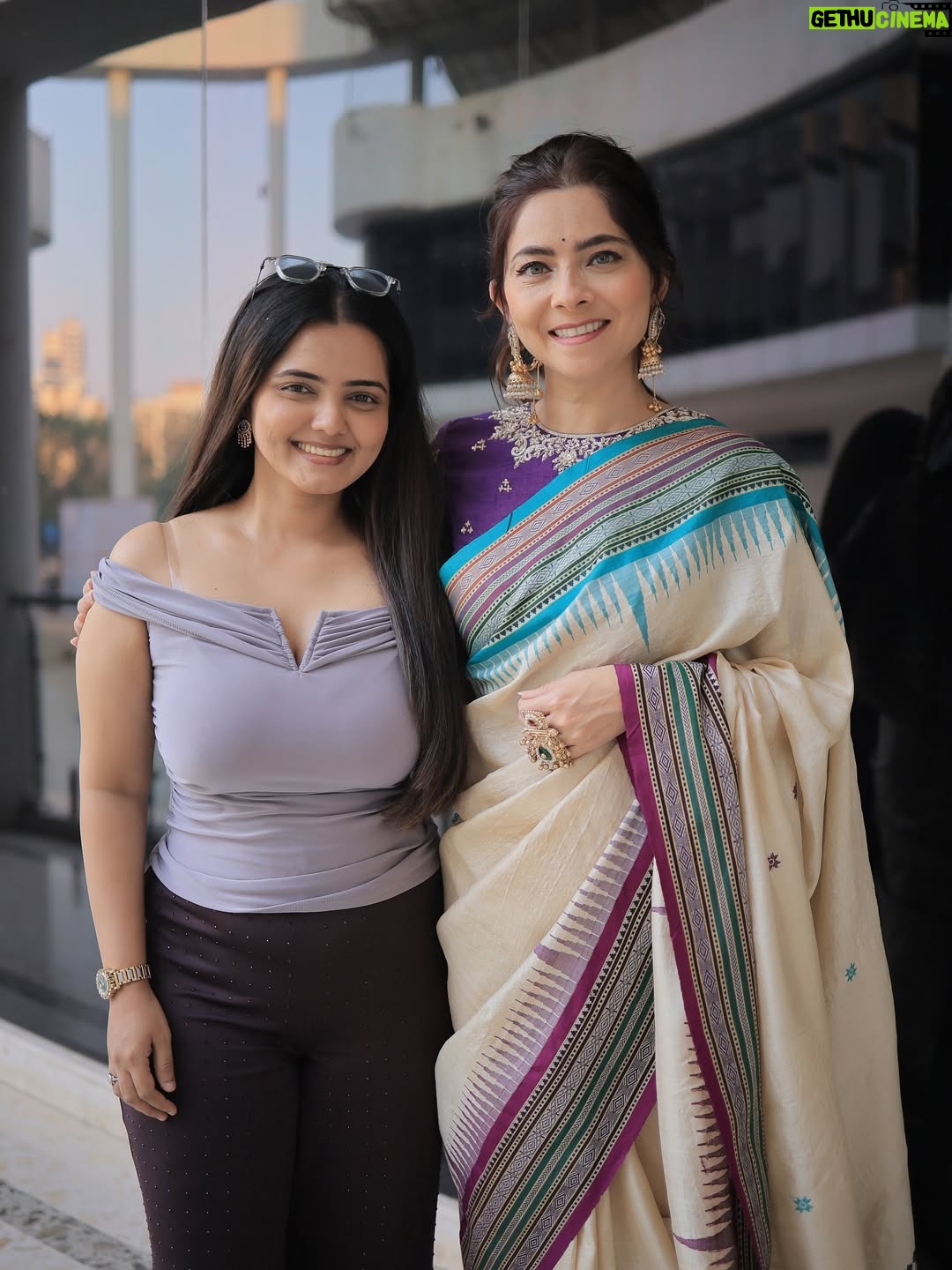 Priyanka Diwate - 85.3K Likes - Glad to work on the Universal Beauties 🫶🌸 #marathicelebs 

Makeup and Hair : @psd_makeup_studio 

@iampoojasawant 
@sonalee18588 
@sayali_sanjeev_official 
@shrumarathe