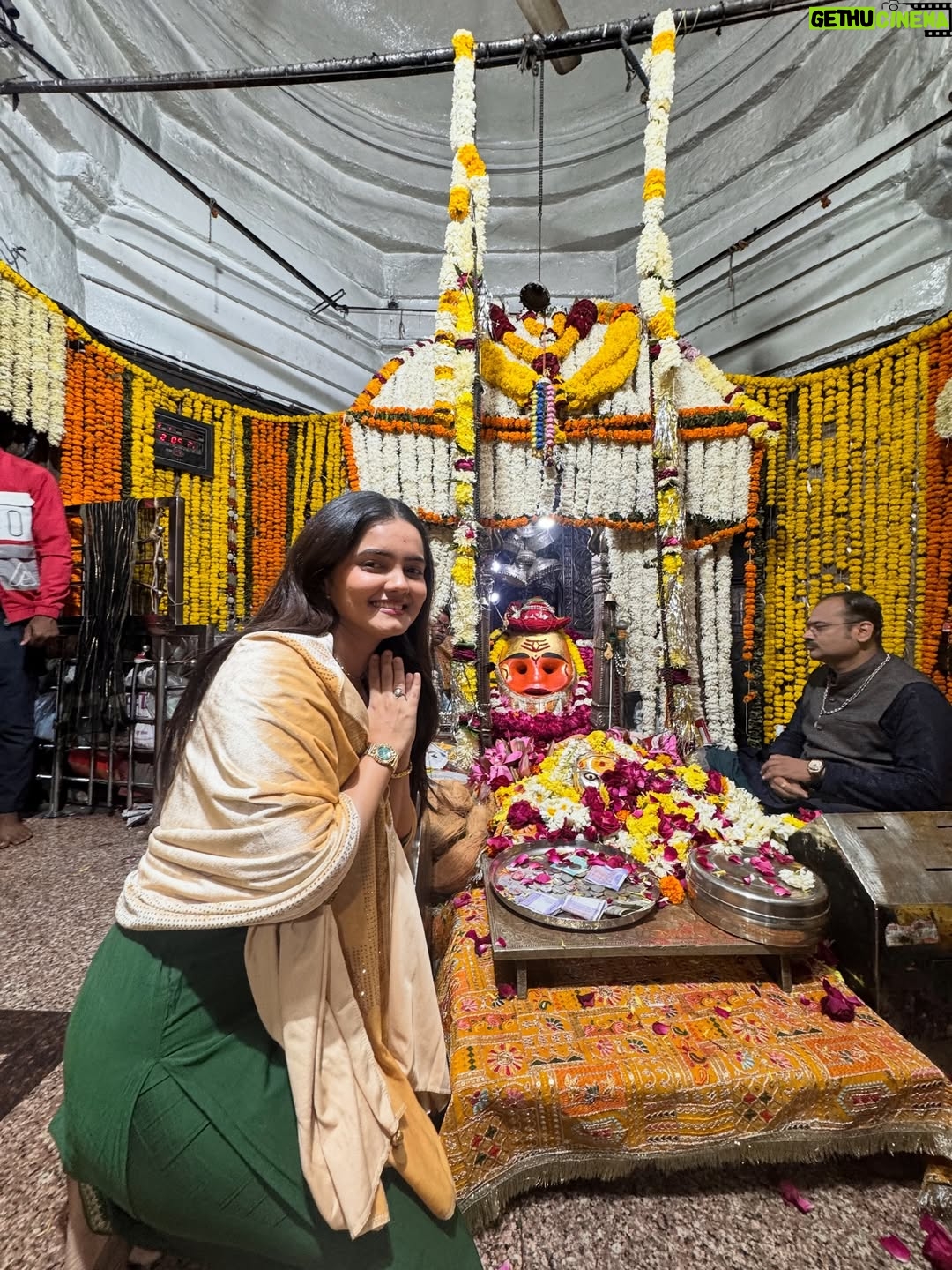 Priyanka Diwate - 7.6K Likes - Navin Varshachi Suruvaat - Aata Najar Lavranyanchi Vaat 🕉️🫶 #kaalbhairavmandirujjain🚩🙏❣️ #kaalbhairav #ujjain #2026 

My Warm Thanks to : @abhijeet_chaturvedi_10