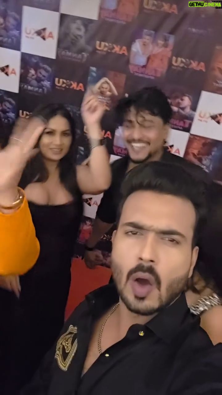 Priyanka Halder - 1.1K Likes - Party Mode On 🥂🎊
.
.
#actor #actorslife #instareels #akkuott #launchparty #priyankahalder #mohammadadil #priyankahalderofficial #mumbai