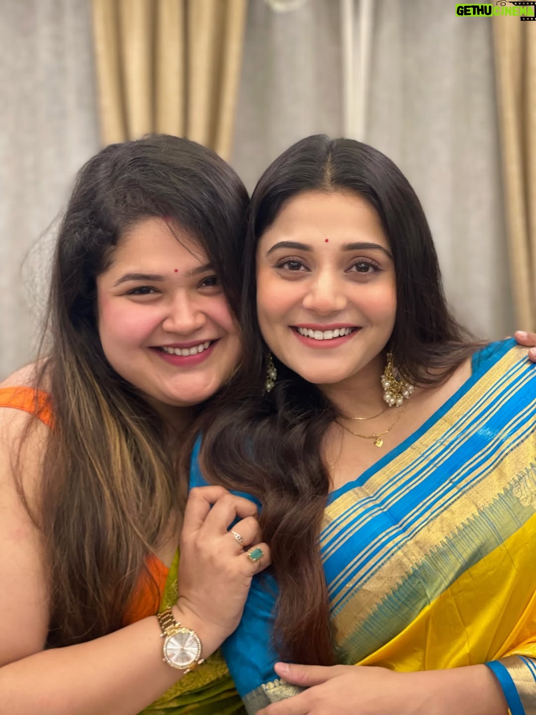 Priyanka Mitra - 34.4K Likes - Love , laughter, food & us ❤️🧿
.
.
#us #happyfaces #aiburobhat #radhekrishna