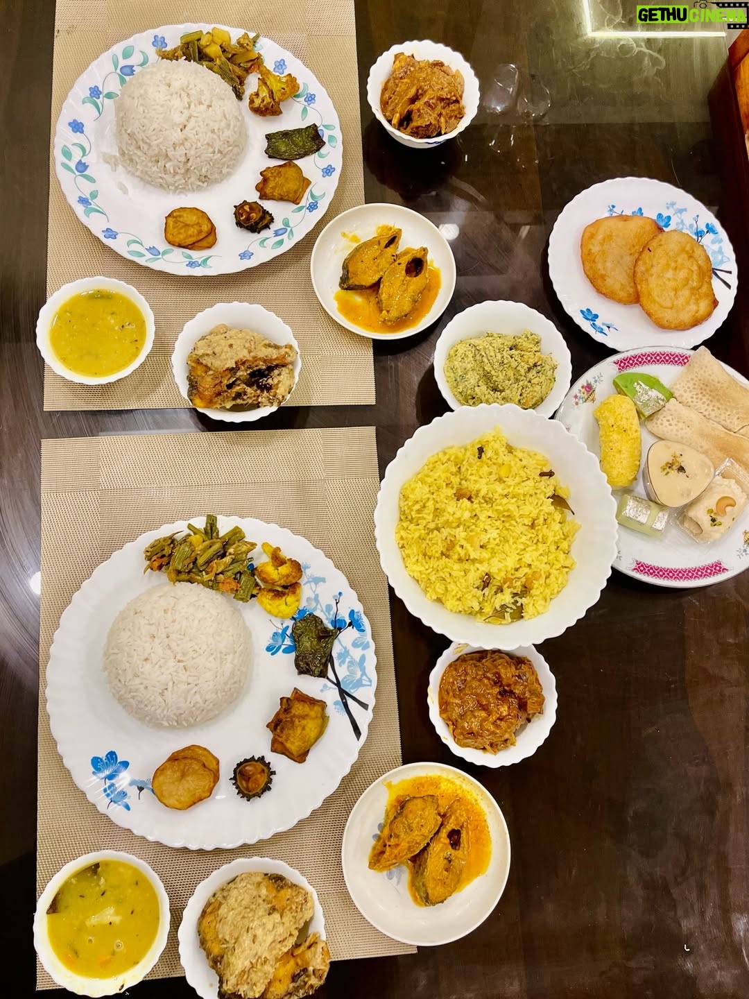 Priyanka Mitra - 34.4K Likes - Love , laughter, food & us ❤️🧿
.
.
#us #happyfaces #aiburobhat #radhekrishna