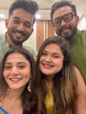 Priyanka Mitra Instagram - Love , laughter, food & us ❤️🧿
.
.
#us #happyfaces #aiburobhat #radhekrishna