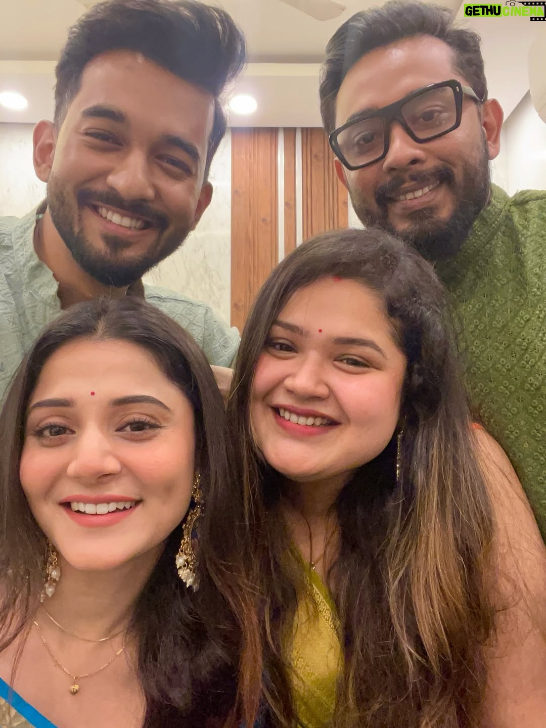 Priyanka Mitra - 34.4K Likes - Love , laughter, food & us ❤️🧿
.
.
#us #happyfaces #aiburobhat #radhekrishna