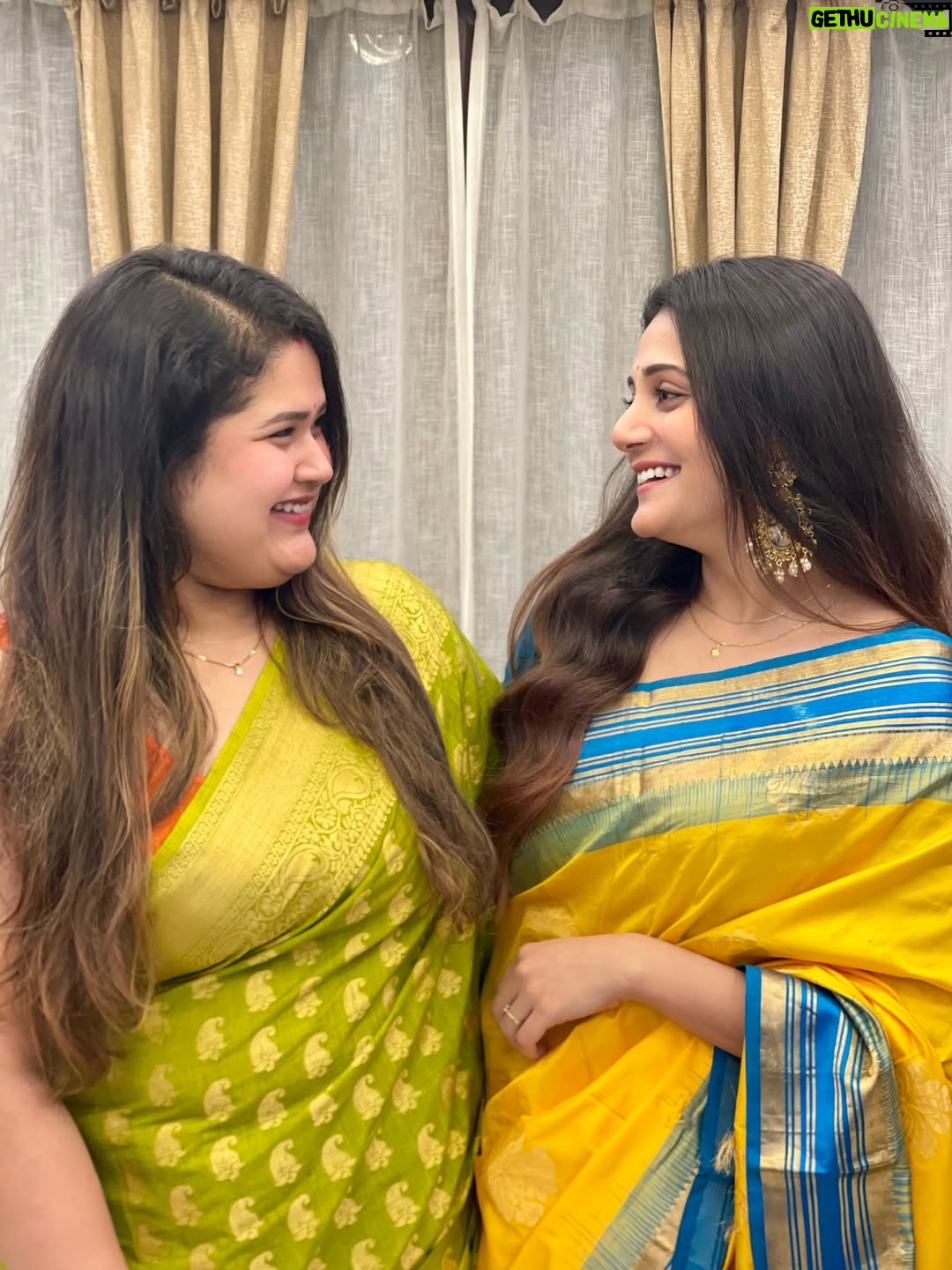 Priyanka Mitra - 34.4K Likes - Love , laughter, food & us ❤️🧿
.
.
#us #happyfaces #aiburobhat #radhekrishna